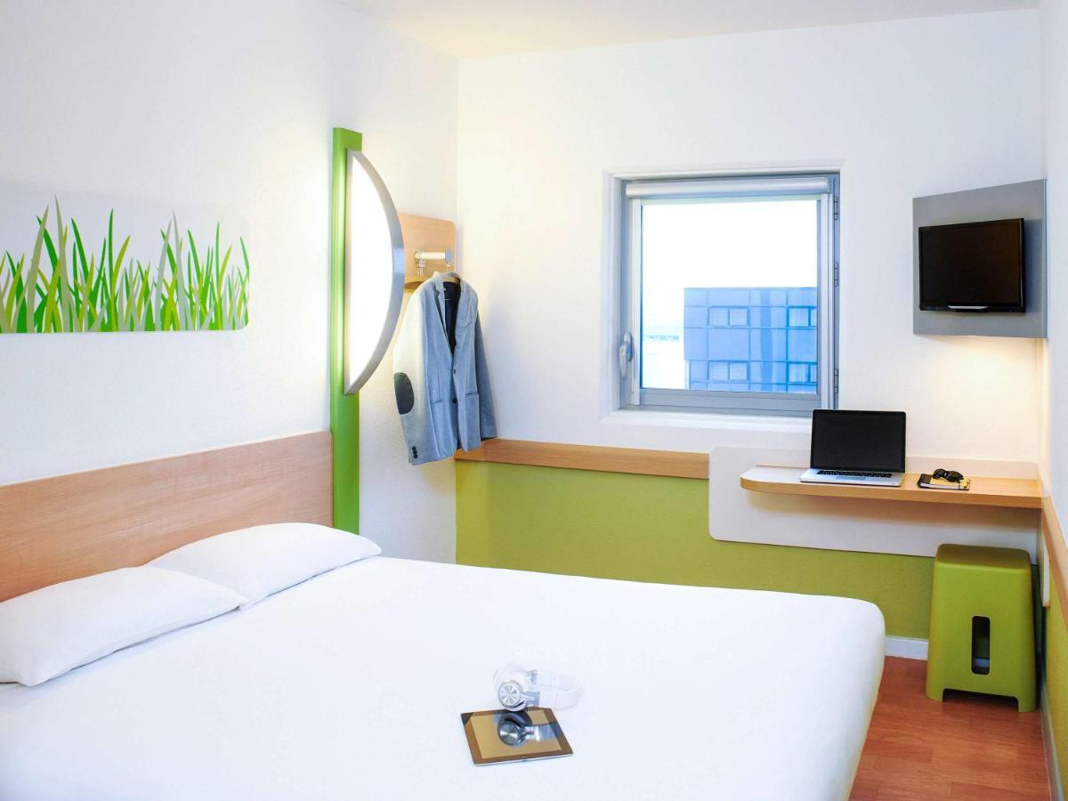 Ibis Budget Birmingham Airport Terminal Building - Nec Bickenhill Exteriör bild