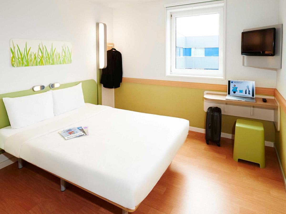 Ibis Budget Birmingham Airport Terminal Building - Nec Bickenhill Exteriör bild