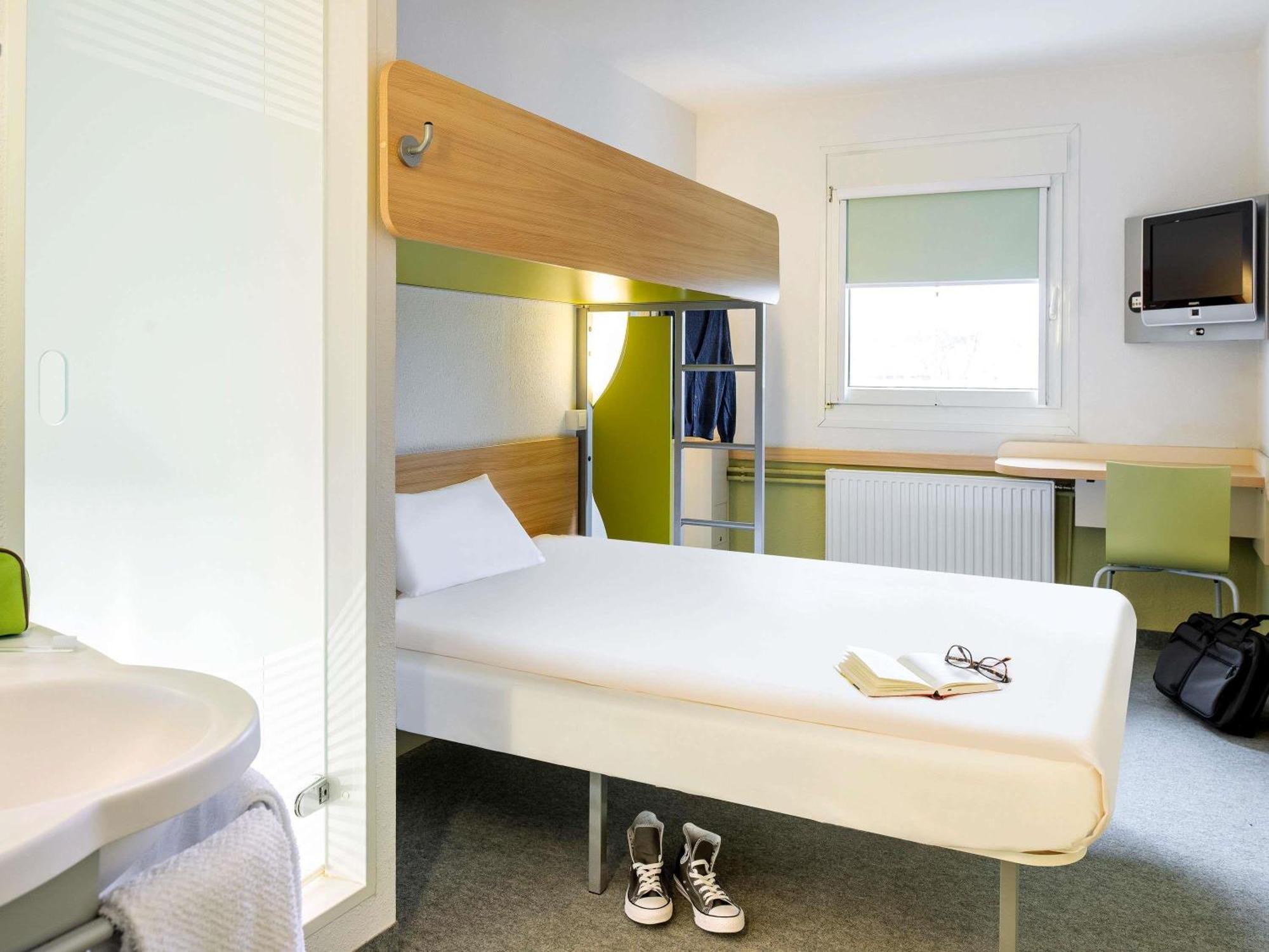 Ibis Budget Birmingham Airport Terminal Building - Nec Bickenhill Exteriör bild