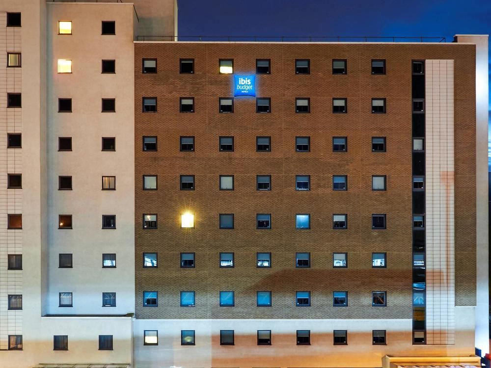 Ibis Budget Birmingham Airport Terminal Building - Nec Bickenhill Exteriör bild