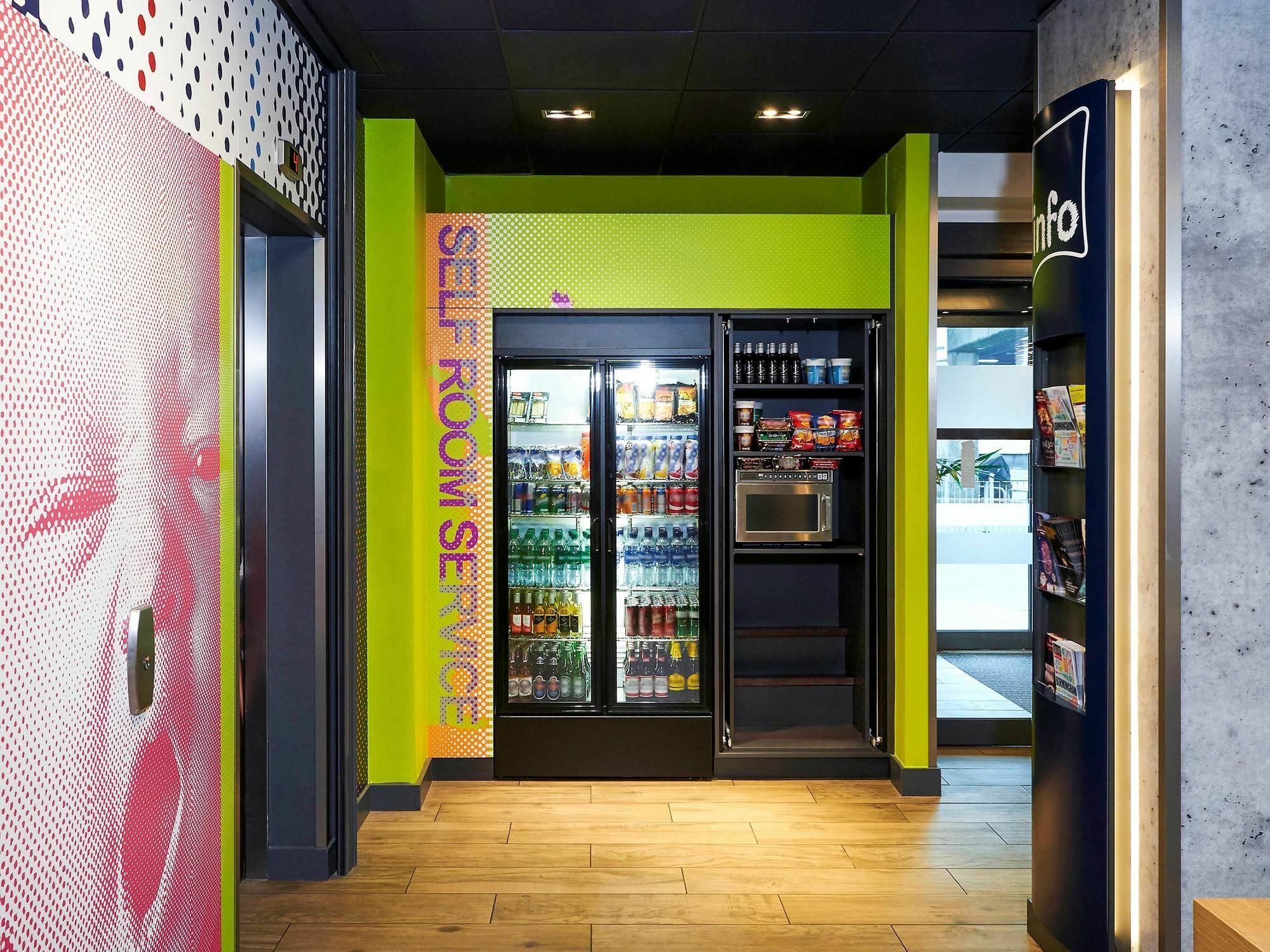 Ibis Budget Birmingham Airport Terminal Building - Nec Bickenhill Exteriör bild